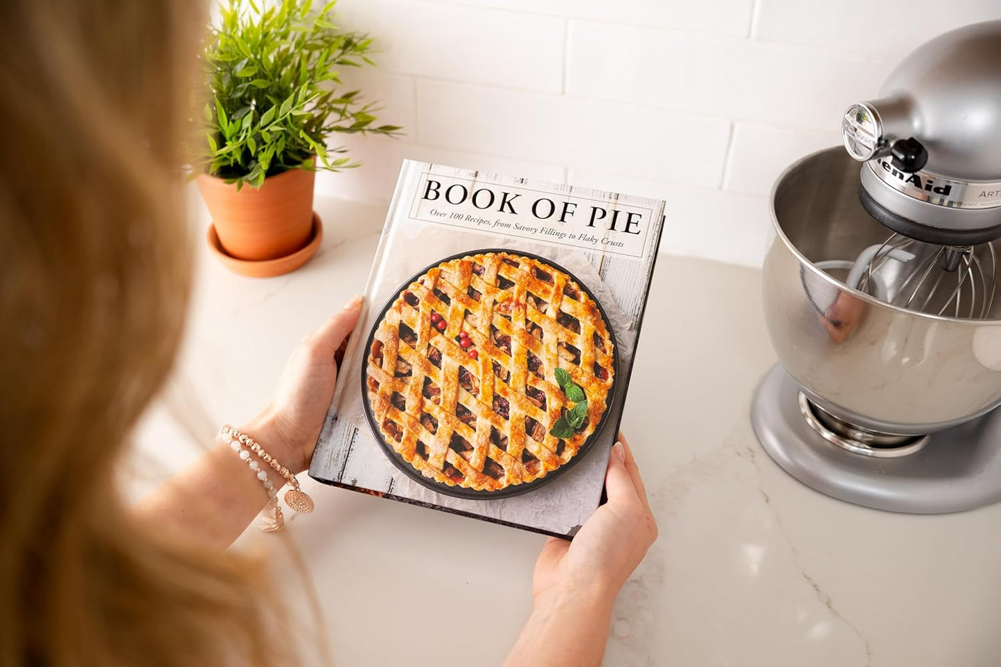 The Book of Pie: Over 100 Recipes, from Savory Fillings to Flaky Crusts