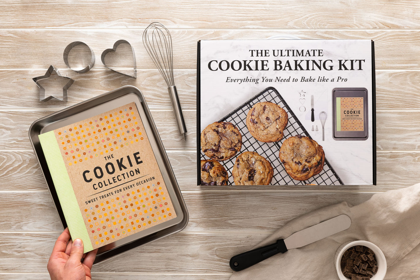 The Cookie Baker's Kit: Over 500 Tasty Recipes for Cookie Lovers of All Ages