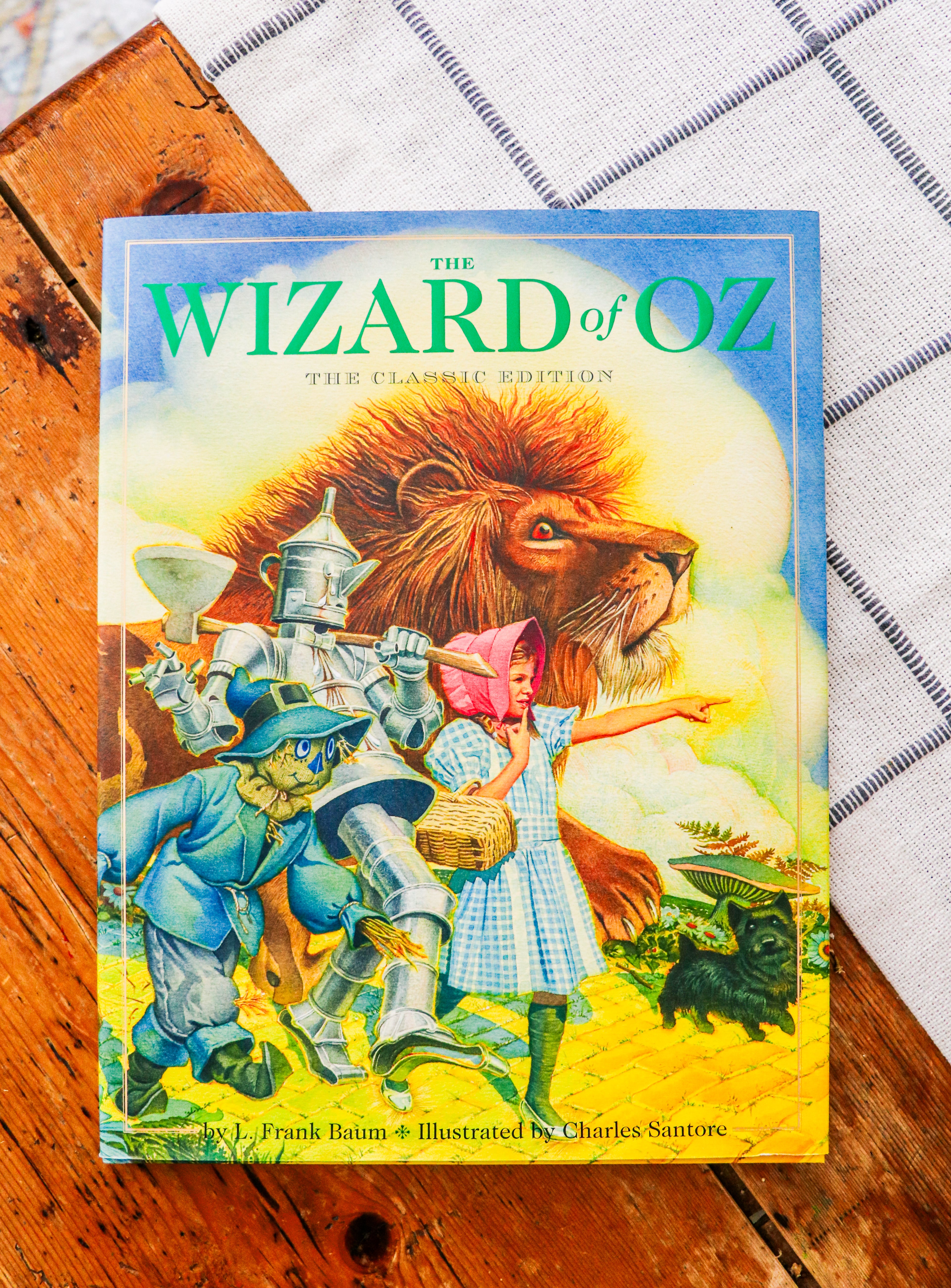 Wizard of oz books, 3 total hard deals cover frank baum